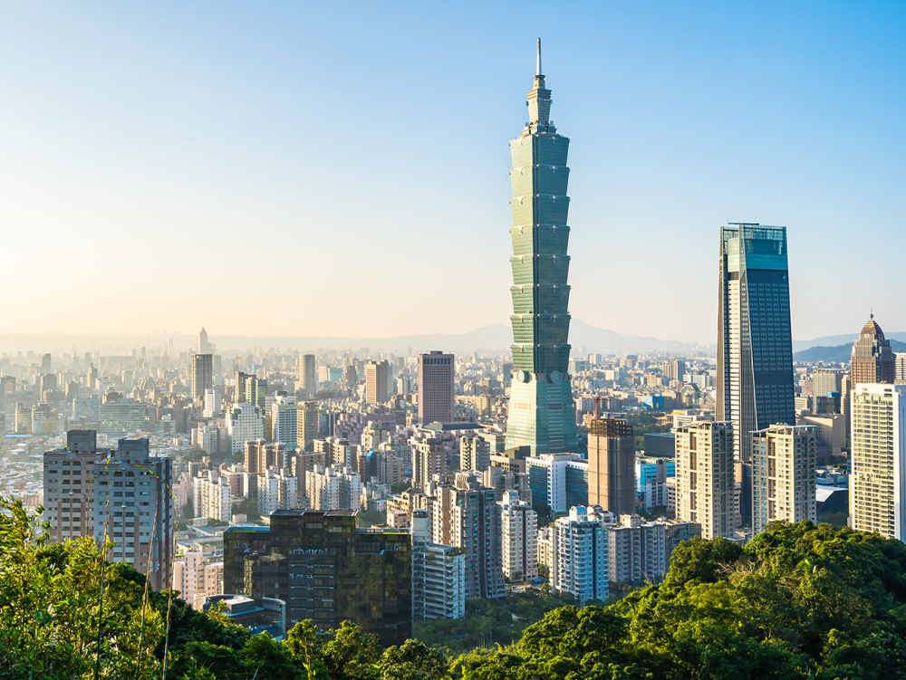 aG9tZS10b3AtMDEuNTk2MTA5NDIz